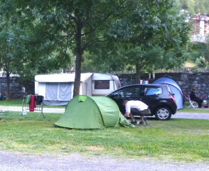 Solo car camper 